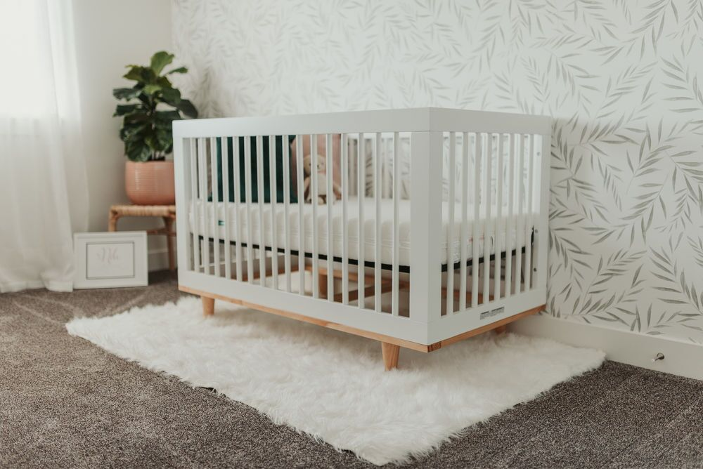 Crib Buyer's Guide: How To Choose The Safest Crib For Your Baby